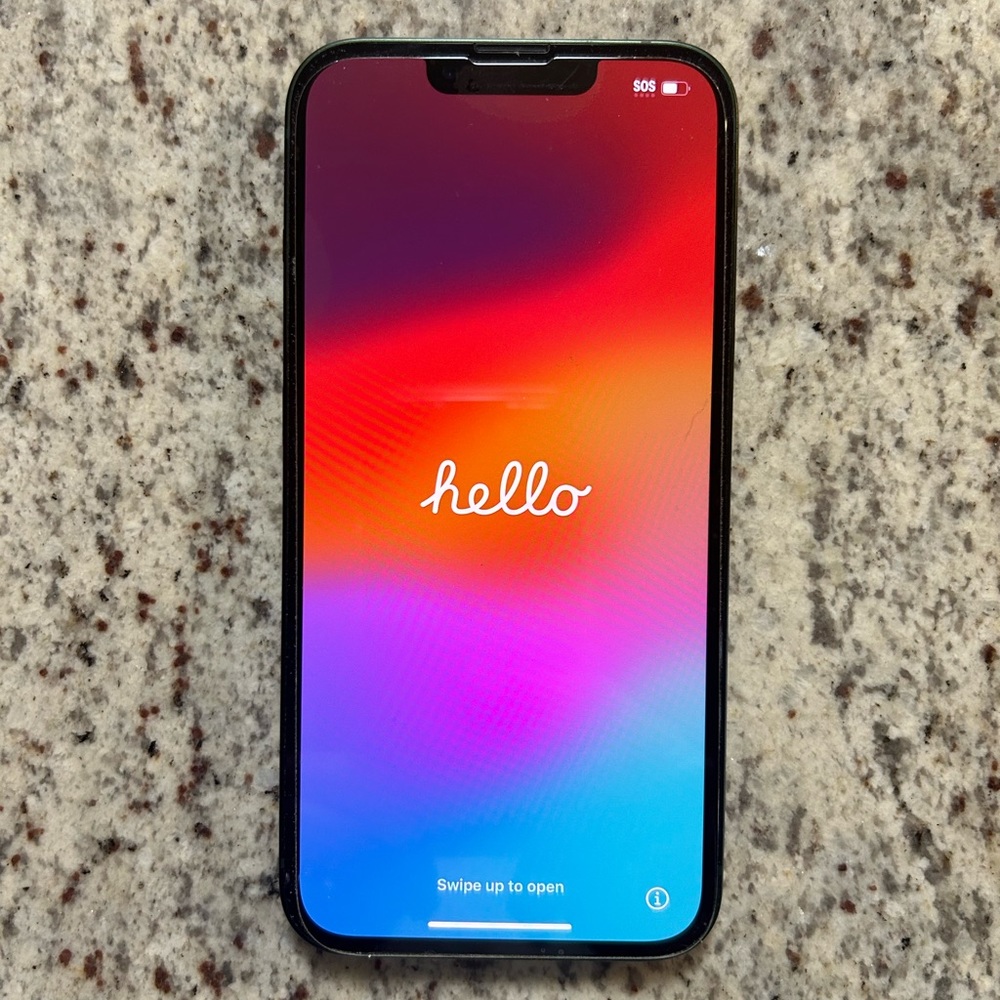 Apple iPhone 13 128GB Hunter Green